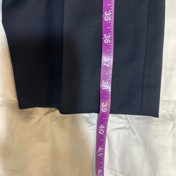 NWT New Bowery Slim-fit pant in wool blend NavyW33L30!!!